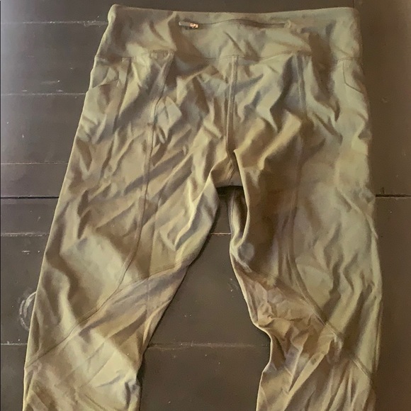 Lululemon Pace Rival Crop BNWT - Picture 4 of 4